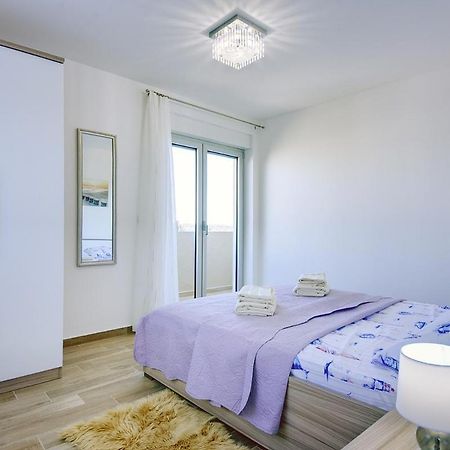 Apartment Val Medulin Exterior photo